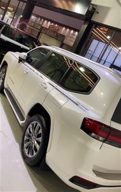 تويوتا لاندكروزر